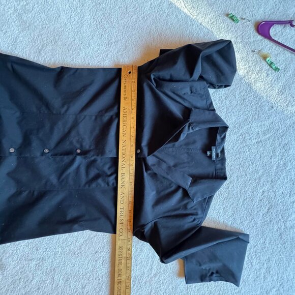 Talbots, size 8, grey gray blouse, wrinkle resistant - Picture 6 of 6